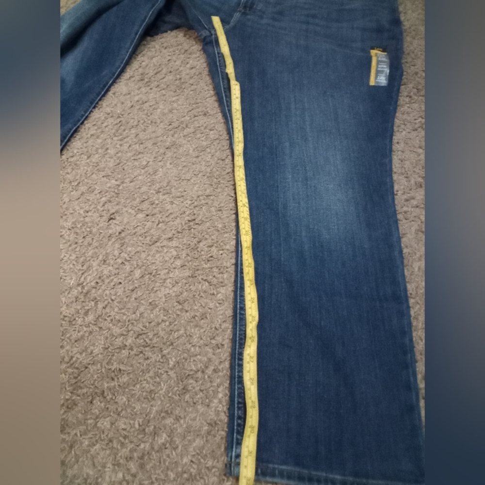 WOMEN PLUS SIZE JEANS SIZE 22W MEDIUM - Picture 5 of 13